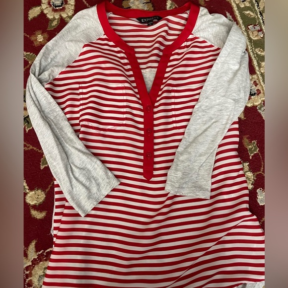 BUNDLE Express and H&M Size XSmall and Small Shirts (like new) - Picture 1 of 3